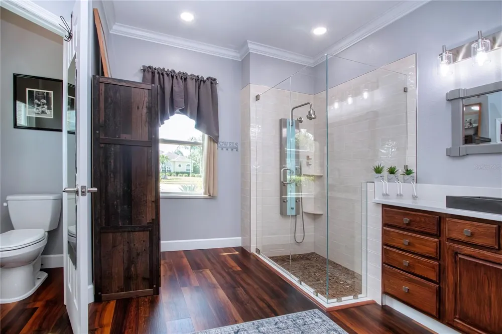 515 PLANTERS MANOR WAY Bradenton, FL 34212