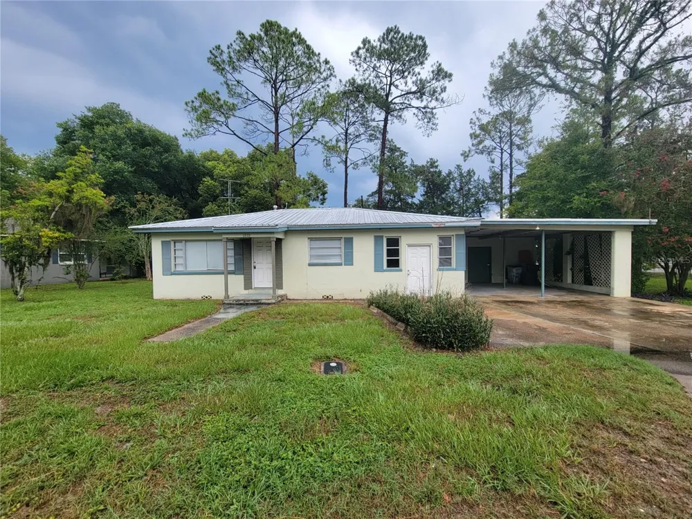 5939 SE HOLLY ROAD Belleview, FL 34420