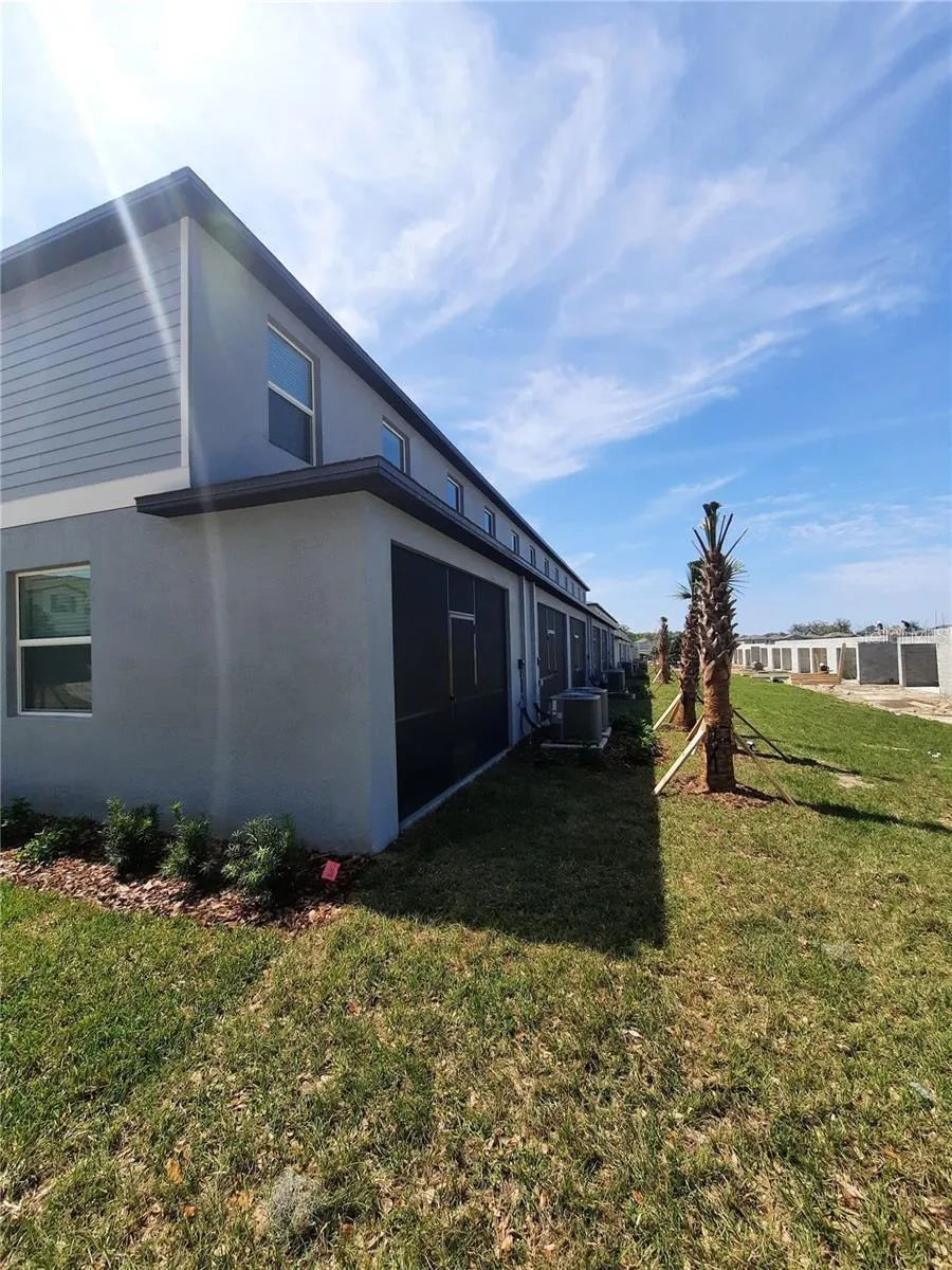 36429 CAMP FIRE TERRACE Zephyrhills, FL 33541