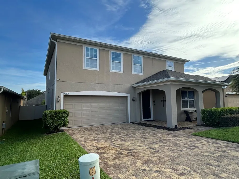 2228 NAPONE LANE Minneola, FL 34715