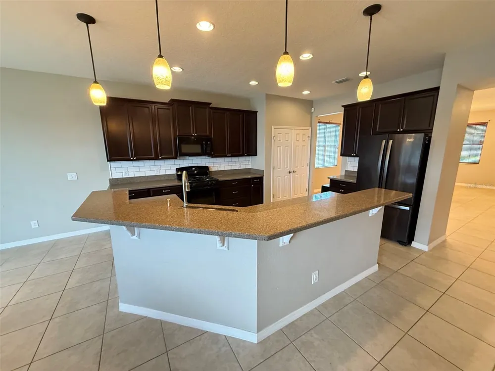 2228 NAPONE LANE Minneola, FL 34715