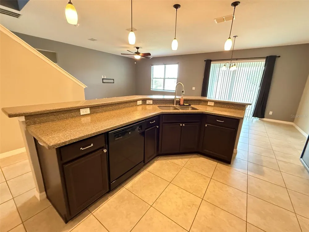 2228 NAPONE LANE Minneola, FL 34715