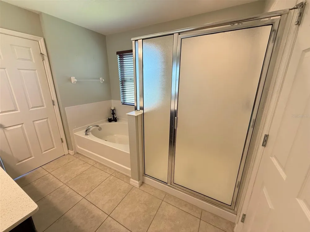 2228 NAPONE LANE Minneola, FL 34715