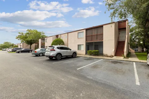 2554 LAKEWAY BRANCH DRIVE #3001