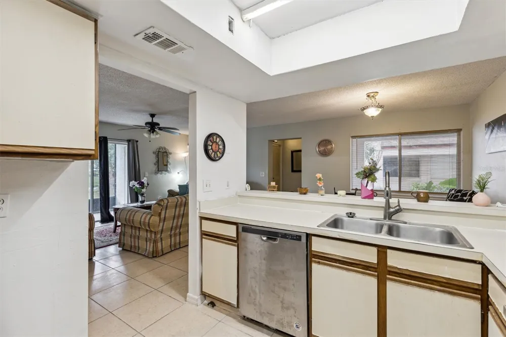 2554 LAKEWAY BRANCH DRIVE #3001 Orlando, FL 32839