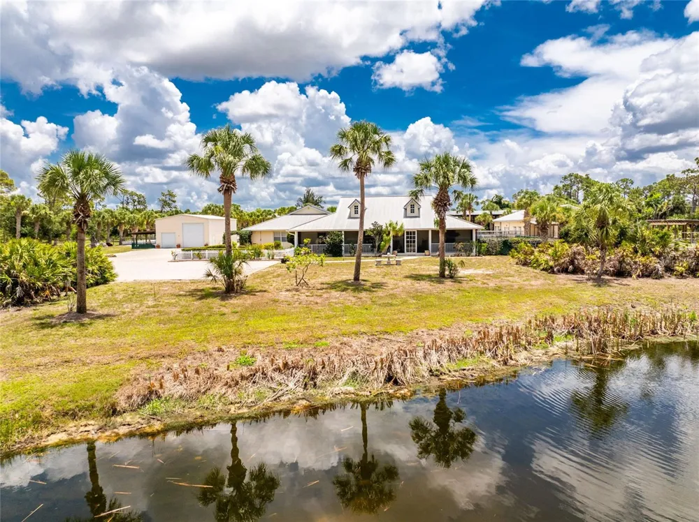 668 PALOMINO TRAIL Englewood, FL 34223