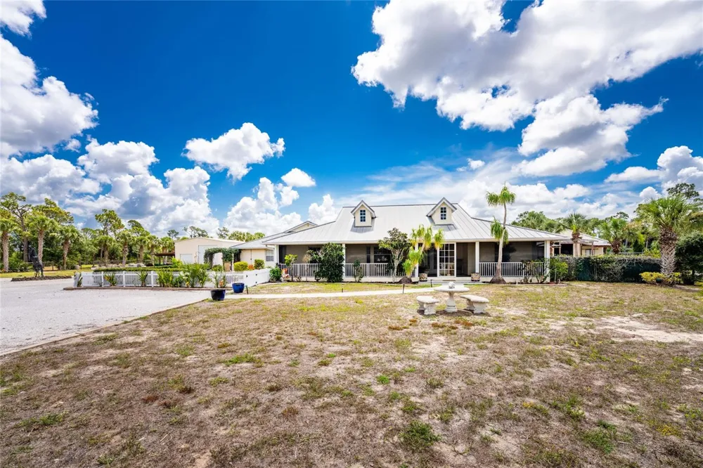 668 PALOMINO TRAIL Englewood, FL 34223