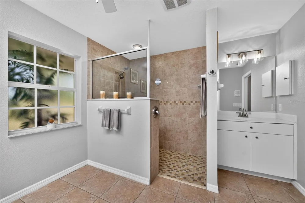 668 PALOMINO TRAIL Englewood, FL 34223