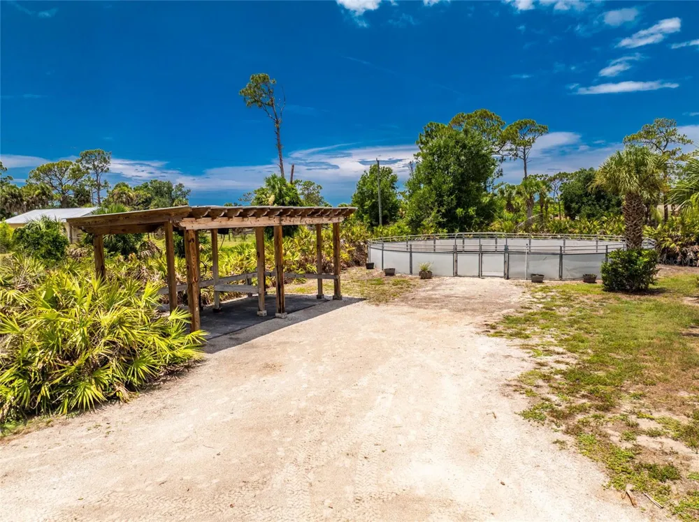 668 PALOMINO TRAIL Englewood, FL 34223