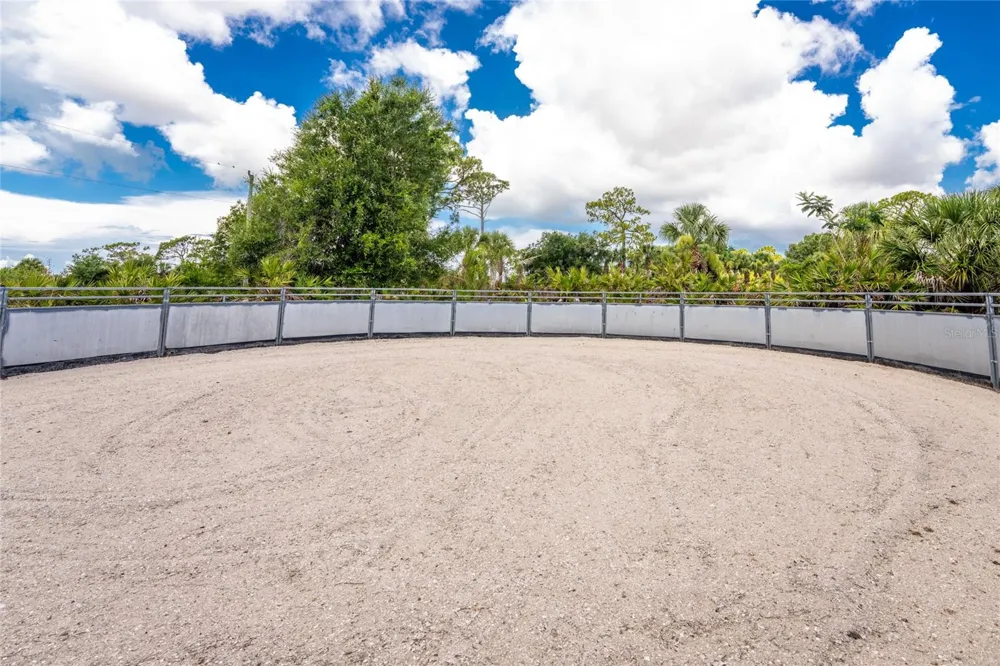 668 PALOMINO TRAIL Englewood, FL 34223