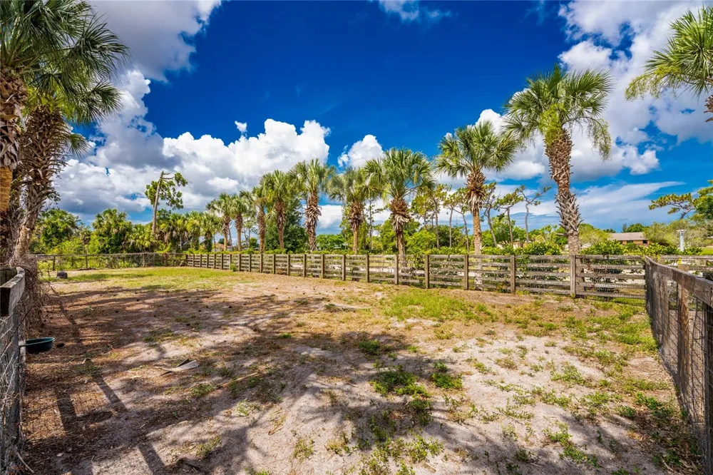 668 PALOMINO TRAIL Englewood, FL 34223