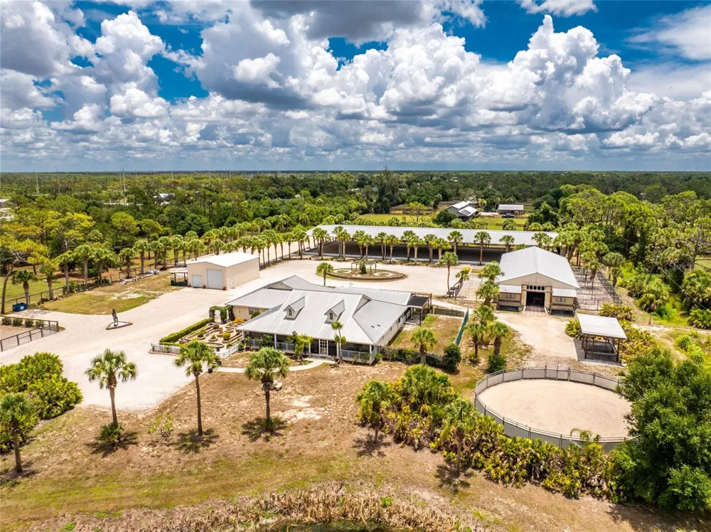 668 PALOMINO TRAIL Englewood, FL 34223