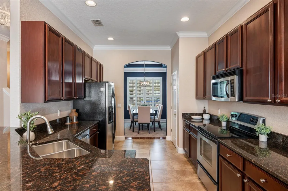 573 SHINING ARMOR LANE Longwood, FL 32779