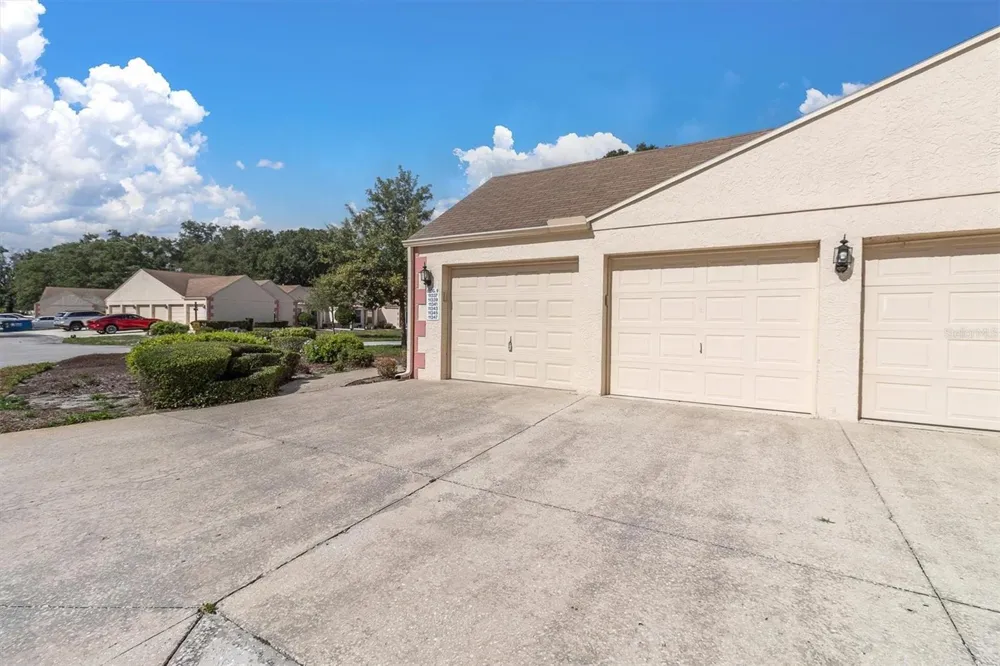 11337 VERSAILLES LANE Port Richey, FL 34668
