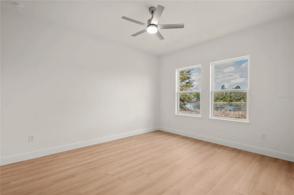 132 11TH AVENUE Osteen, FL 32764
