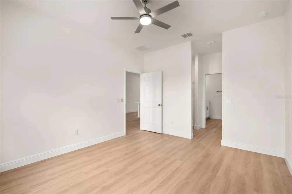 132 11TH AVENUE Osteen, FL 32764