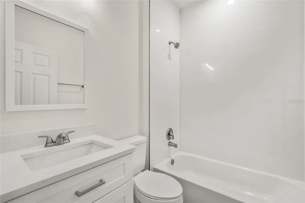 132 11TH AVENUE Osteen, FL 32764