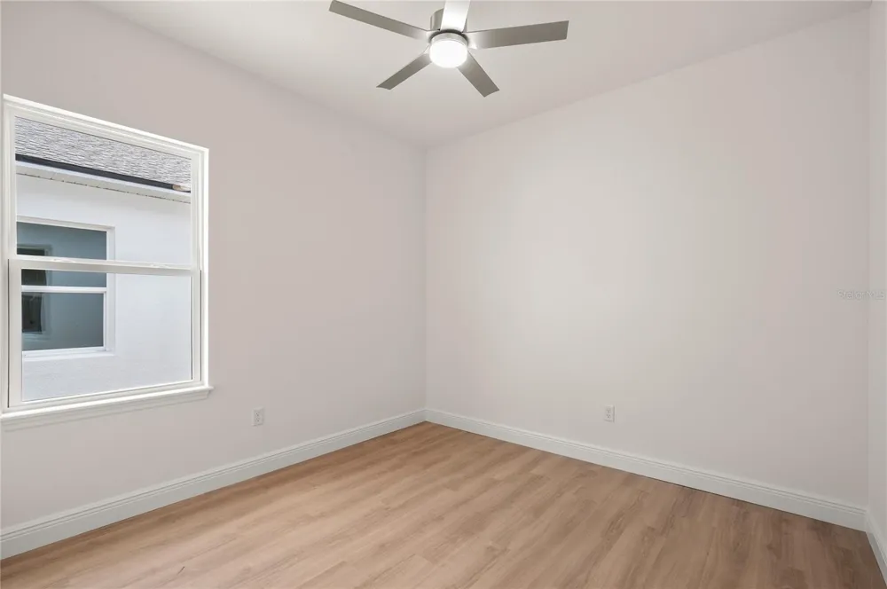 132 11TH AVENUE Osteen, FL 32764