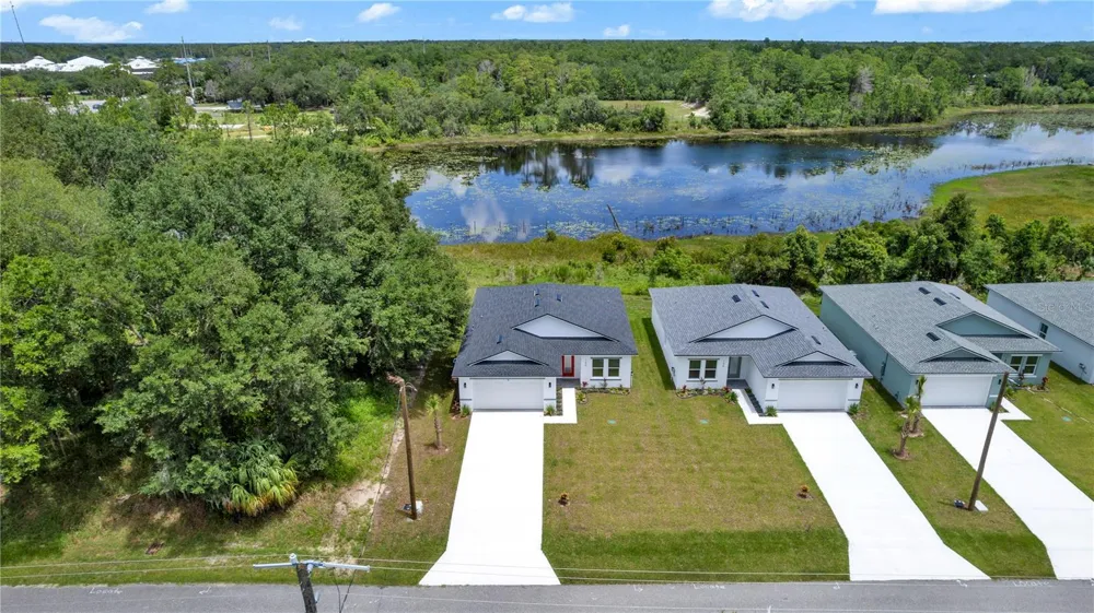 132 11TH AVENUE Osteen, FL 32764
