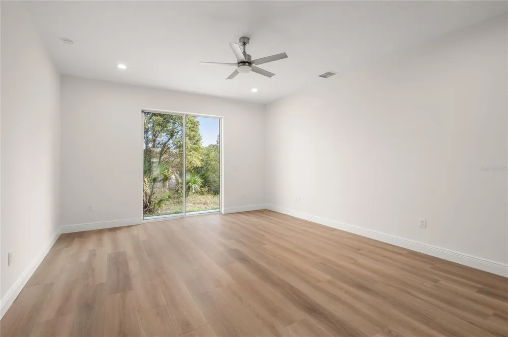 140 11TH AVENUE Osteen, FL 32764