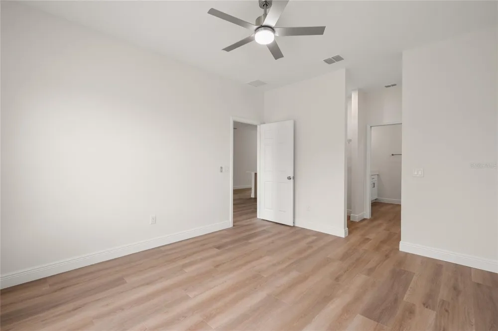 140 11TH AVENUE Osteen, FL 32764