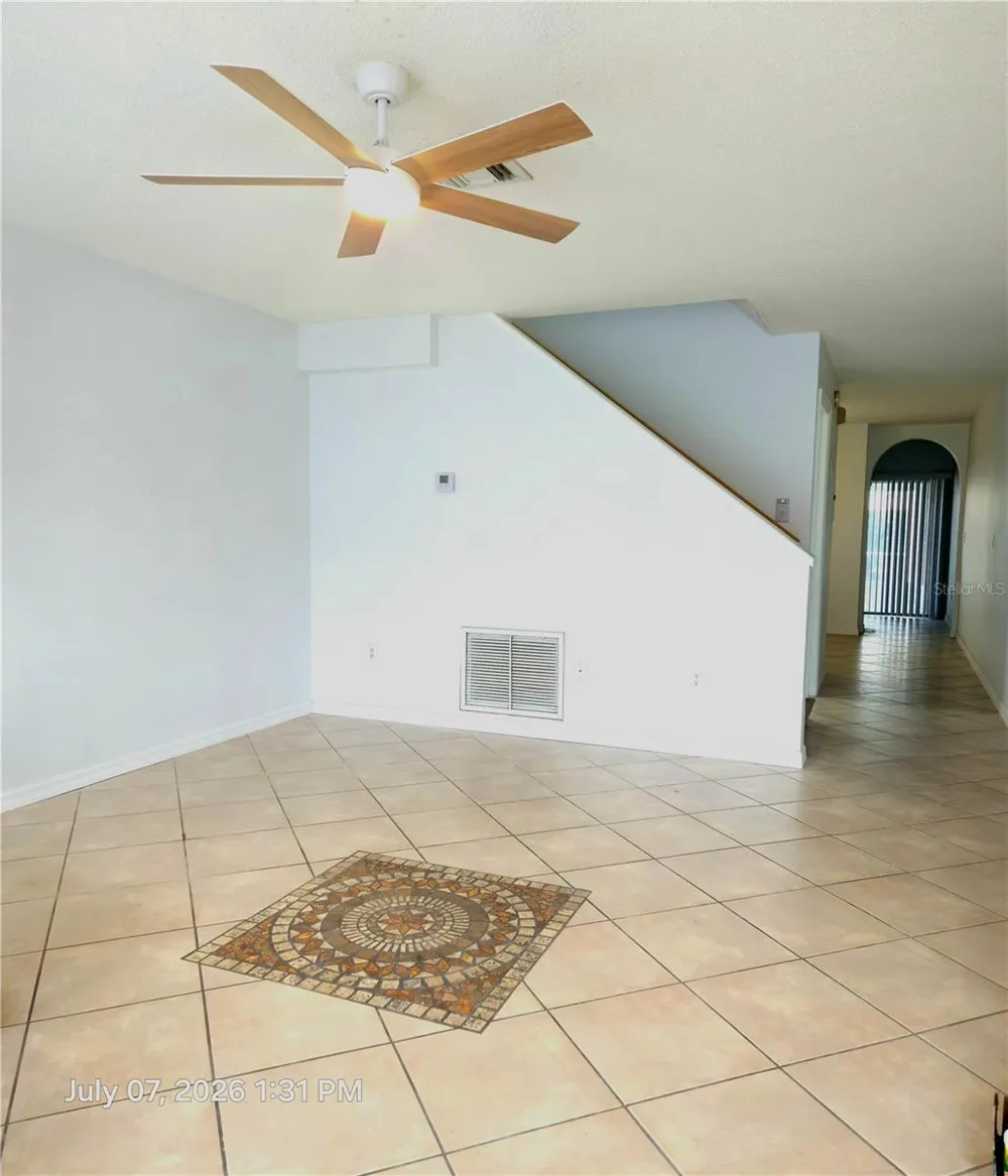 734 KENSINGTON LAKE CIR #BRANDON Brandon, FL 33511