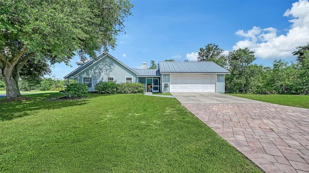 28401 104TH DR E Myakka City, FL 34251