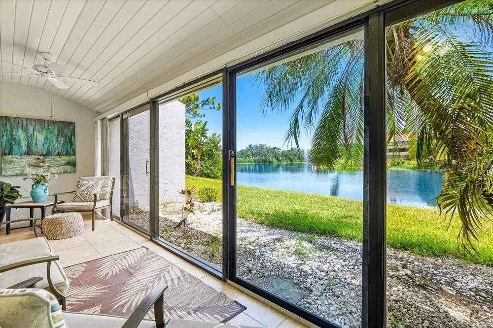 4540 BEE RIDGE ROAD #Villa 1 Sarasota, FL 34233