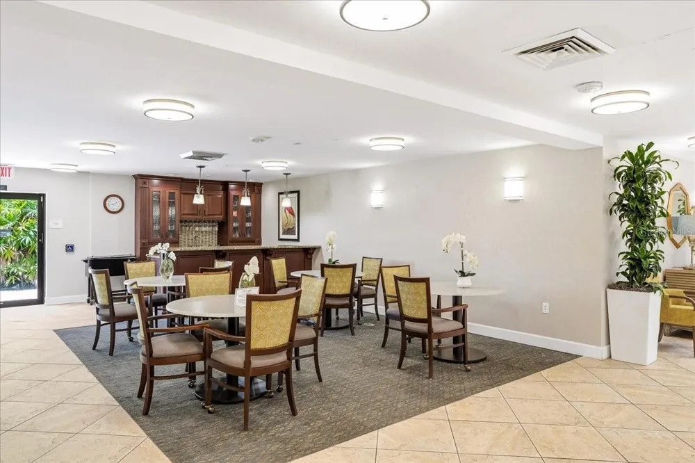 4540 BEE RIDGE ROAD #Villa 1 Sarasota, FL 34233