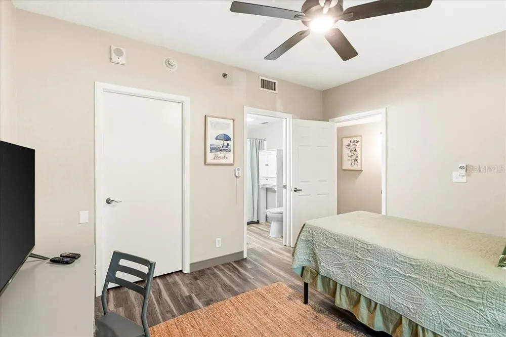 4540 BEE RIDGE ROAD #175 Sarasota, FL 34233