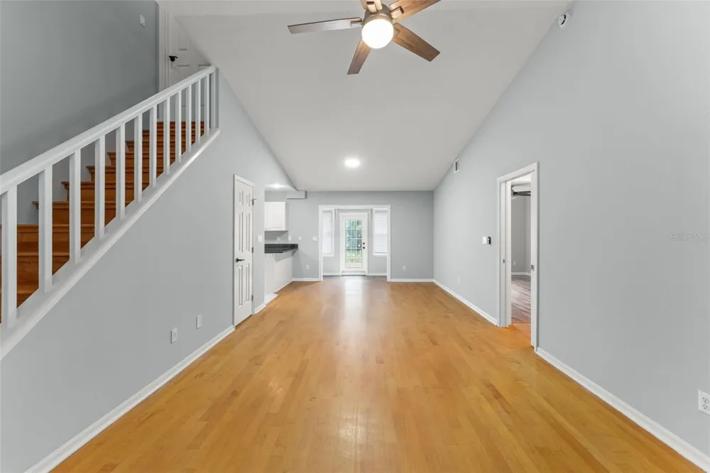 805 W SMITH STREET Orlando, FL 32804