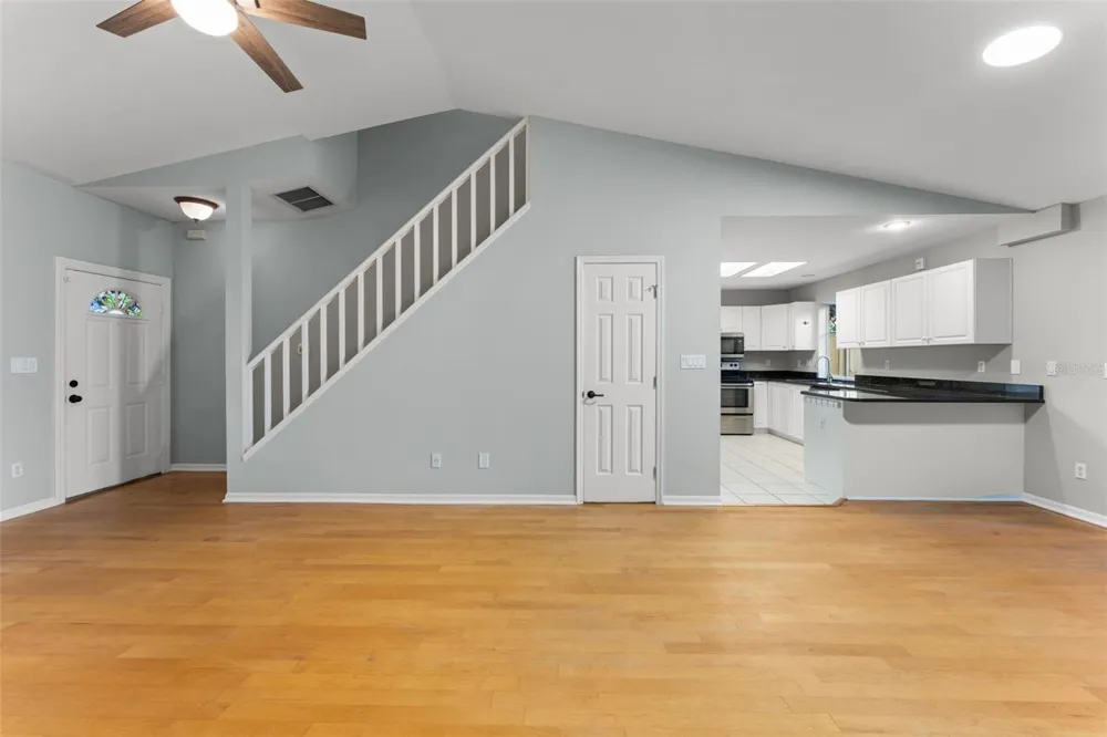 805 W SMITH STREET Orlando, FL 32804