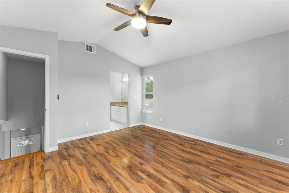 805 W SMITH STREET Orlando, FL 32804