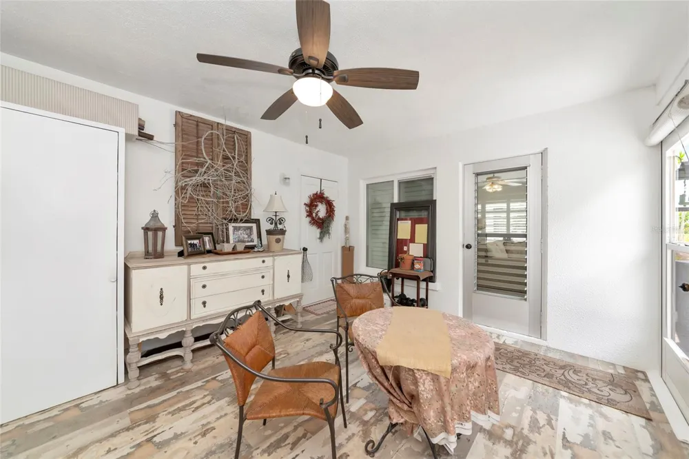 3602 JOYCE DRIVE Bradenton, FL 34208