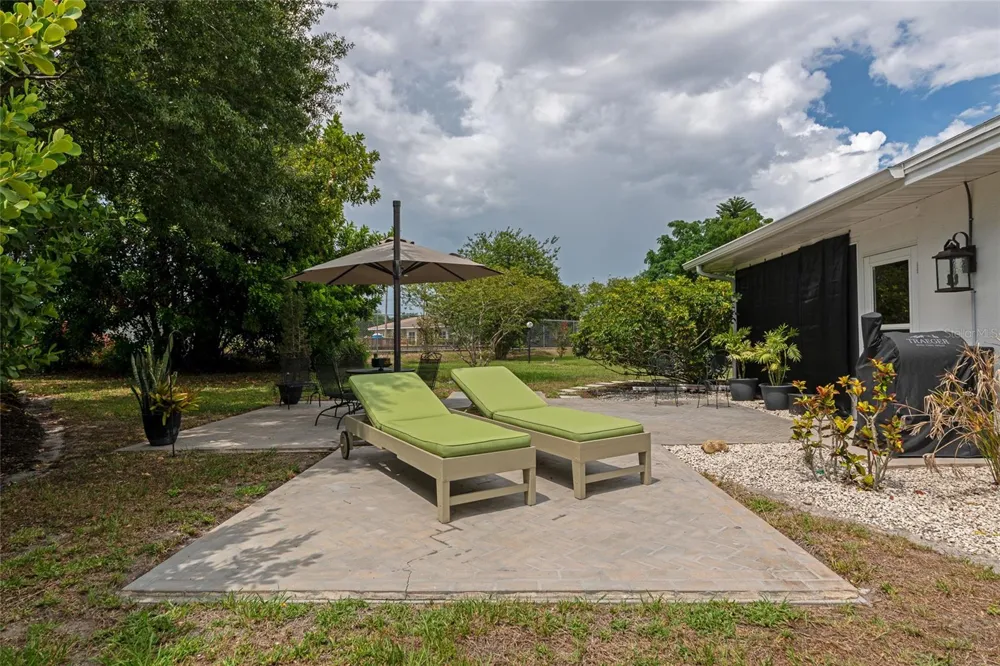 3602 JOYCE DRIVE Bradenton, FL 34208