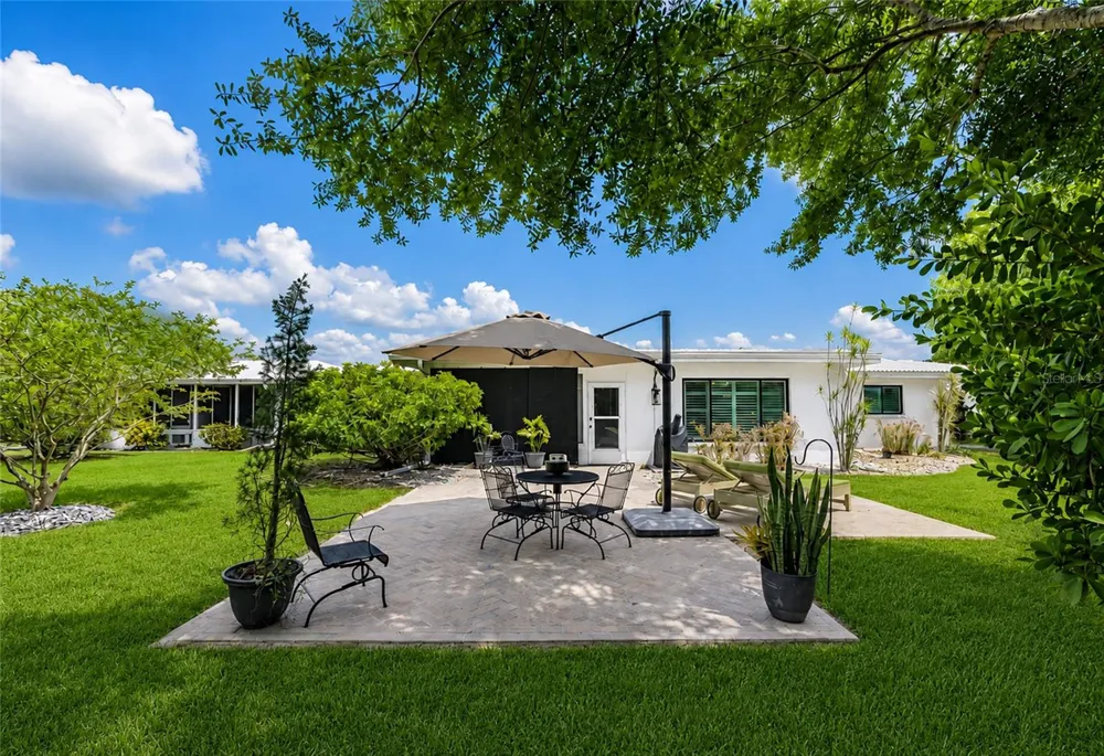 3602 JOYCE DRIVE Bradenton, FL 34208