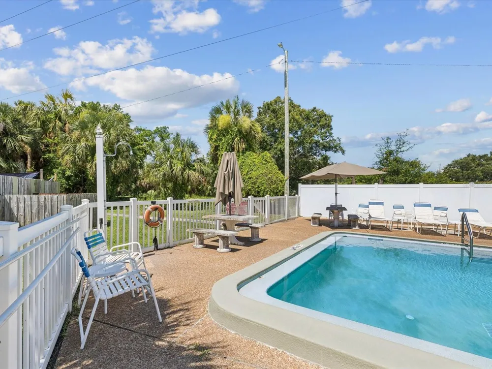 1308 70TH STREET St Petersburg, FL 33710