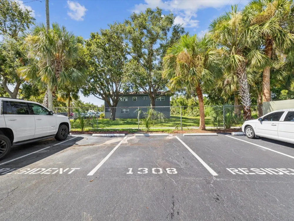 1308 70TH STREET St Petersburg, FL 33710