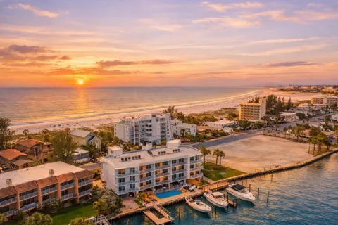 10091 GULF BOULEVARD #203E