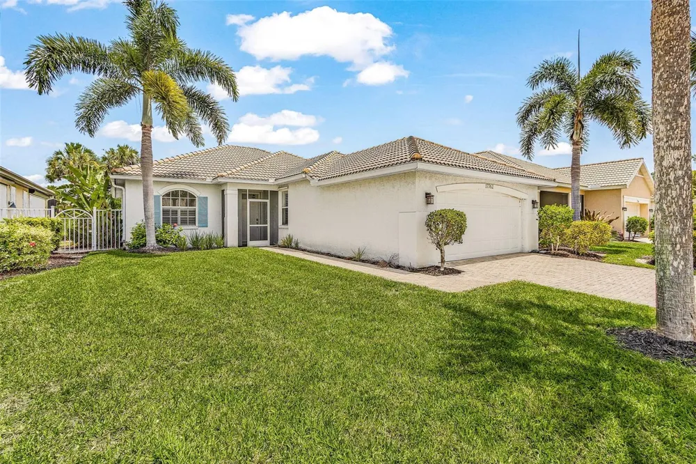 17762 COURTSIDE LANDINGS CIRCLE Punta Gorda, FL 33955