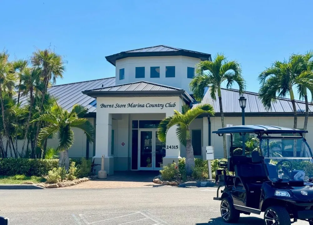 17762 COURTSIDE LANDINGS CIRCLE Punta Gorda, FL 33955