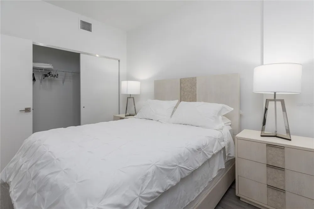 415 ISLAND WAY #207 Clearwater Beach, FL 33767