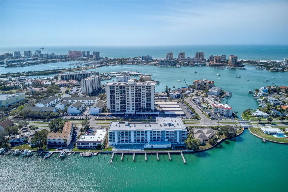 415 ISLAND WAY #207 Clearwater Beach, FL 33767