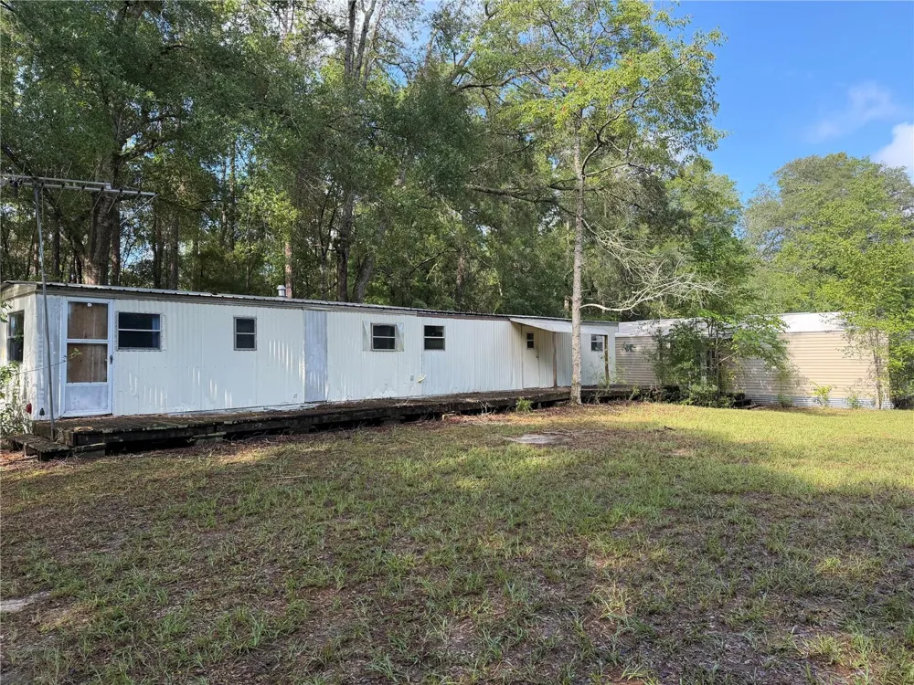 9730 NE STATE ROAD 24 Archer, FL 32618