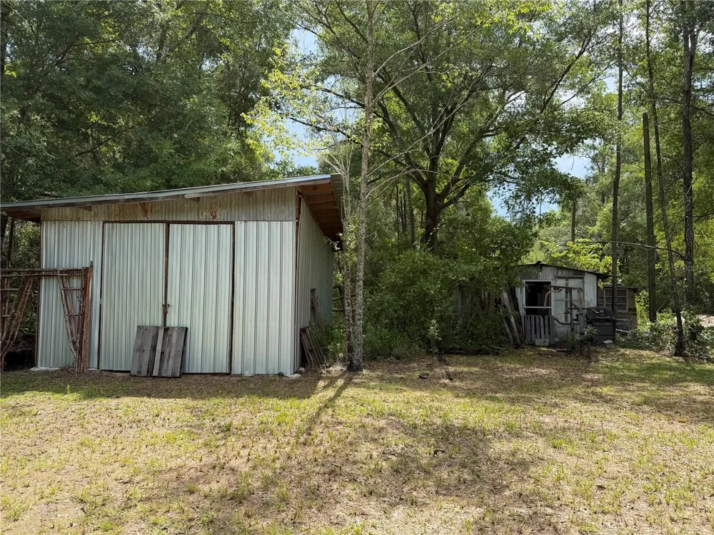 9730 NE STATE ROAD 24 Archer, FL 32618