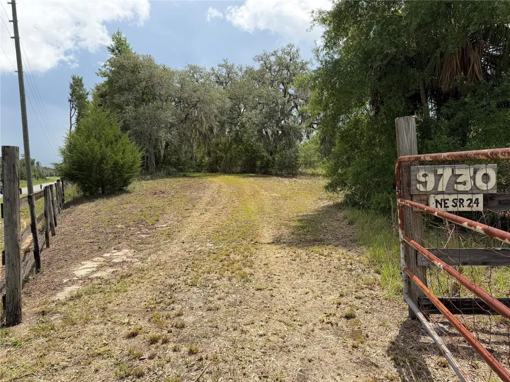 9730 NE STATE ROAD 24 Archer, FL 32618