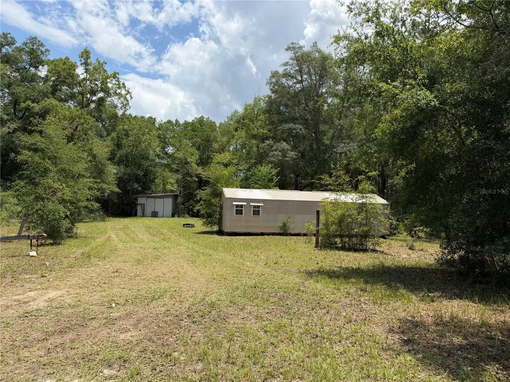 9730 NE STATE ROAD 24 Archer, FL 32618