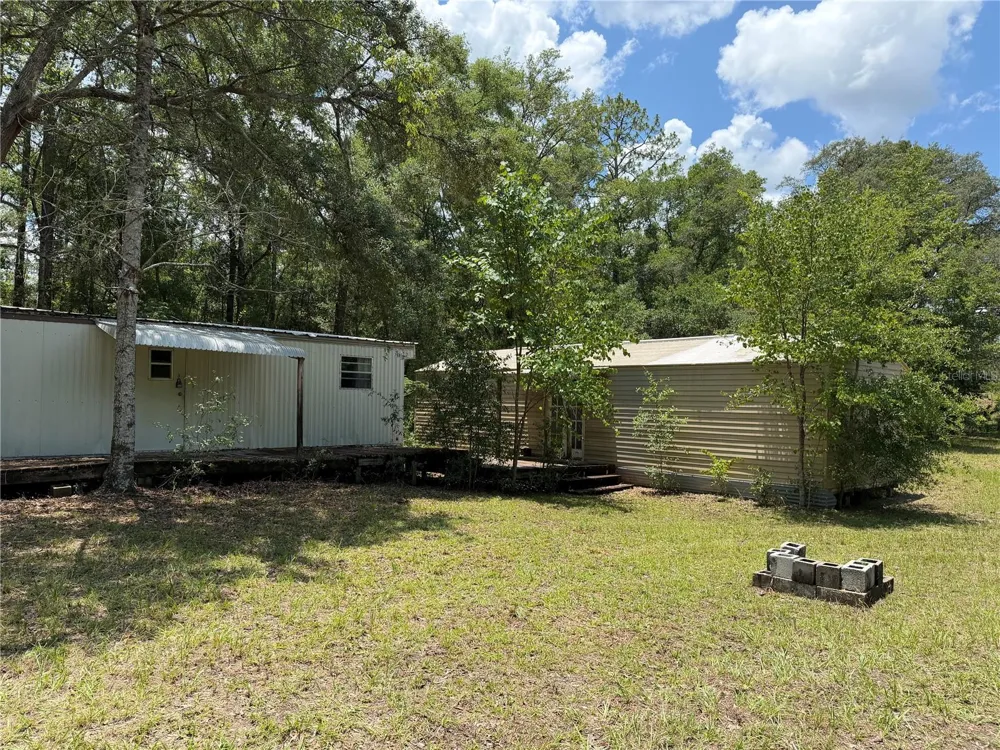 9730 NE STATE ROAD 24 Archer, FL 32618