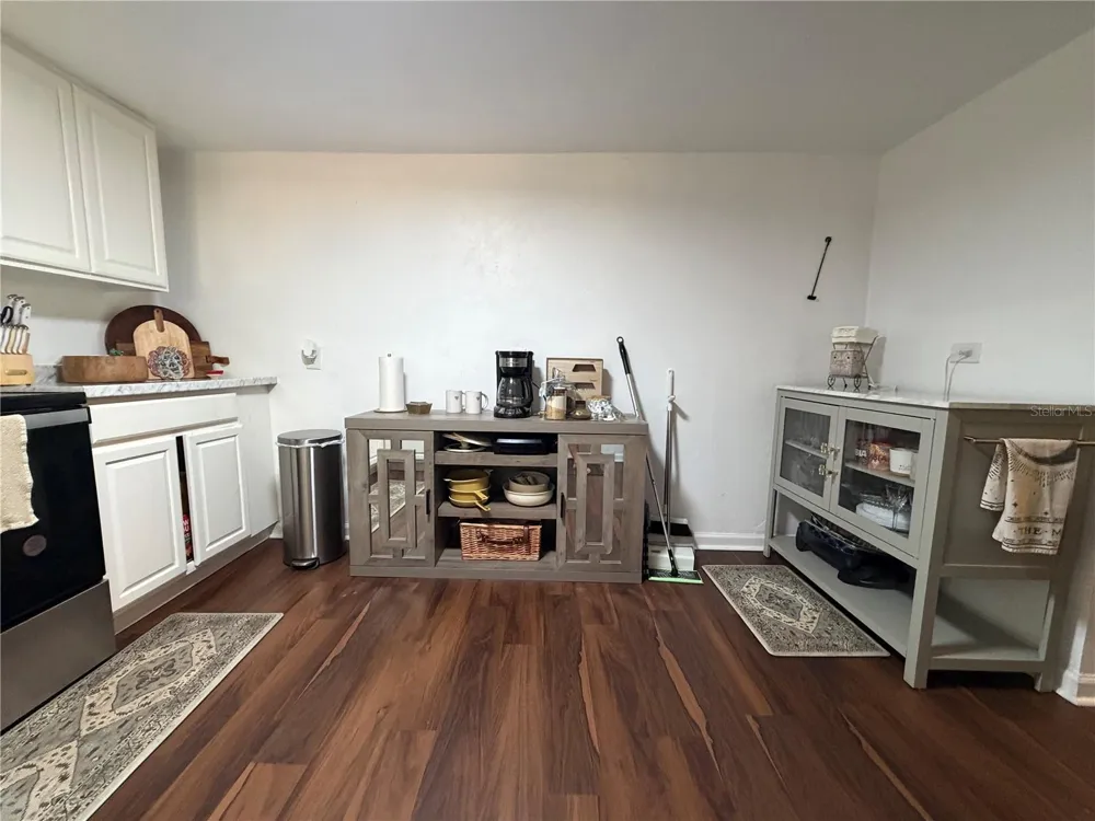 2425 SE 10TH AVENUE Gainesville, FL 32641