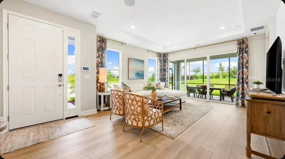 7516 MOONBEAM AVENUE Sarasota, FL 34241